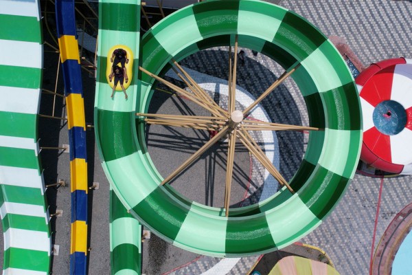 Wave Pool Water Ride