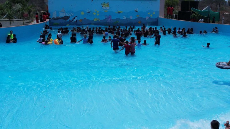 Wave Pool